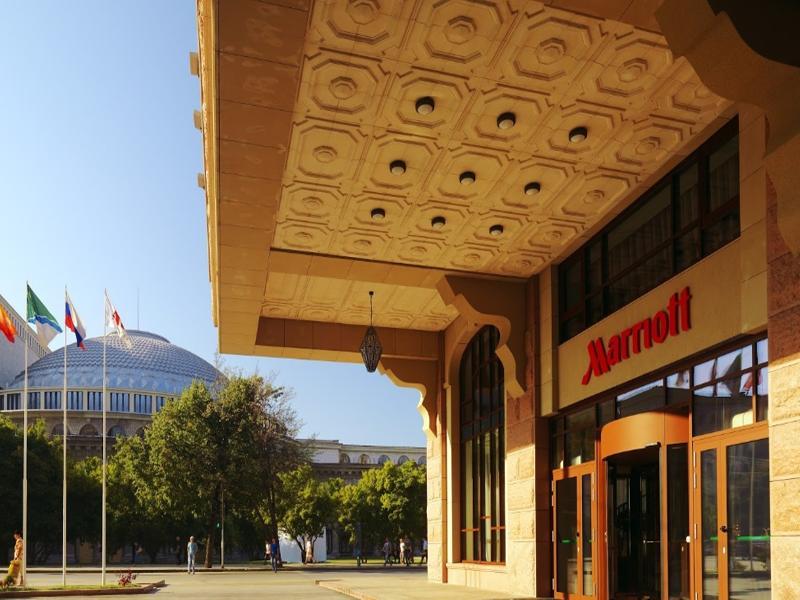 Novosibirsk Marriott Hotel Exterior photo